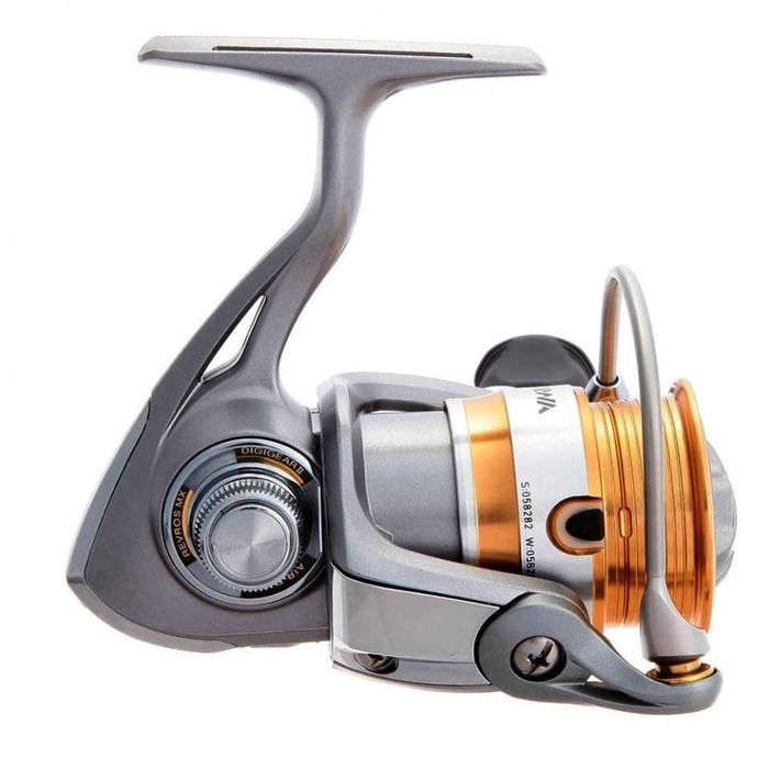 Продам катушку Daiwa Revros MX 2000