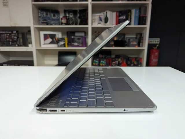 Portátil HP 15-dw0016np