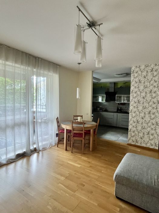 Sprzedam 3 pokoje, 2 balkony, osiedle zamkniete, ochrona