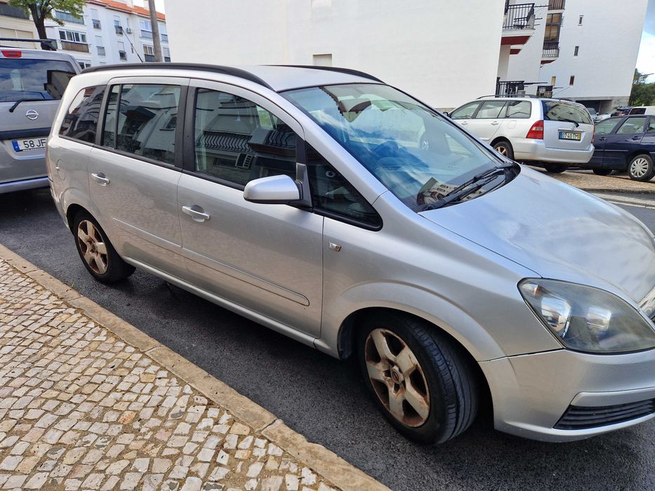 Opel Zafira 1.9 CDTI Enjoy