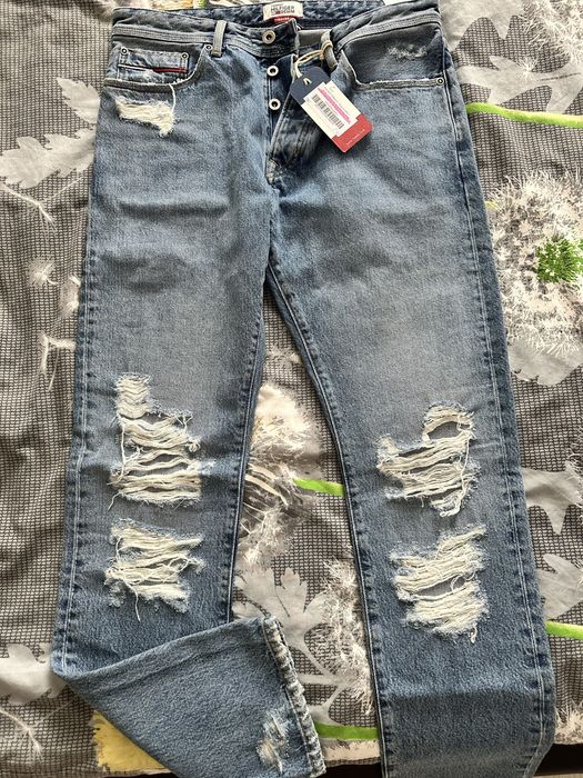 Продам джинсы Tommi Hilfiger