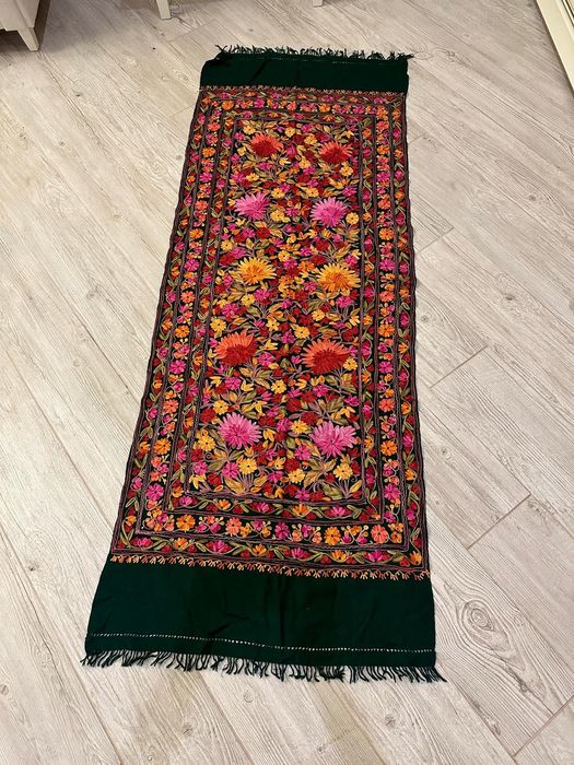 Продам шаль натуральна шерсть