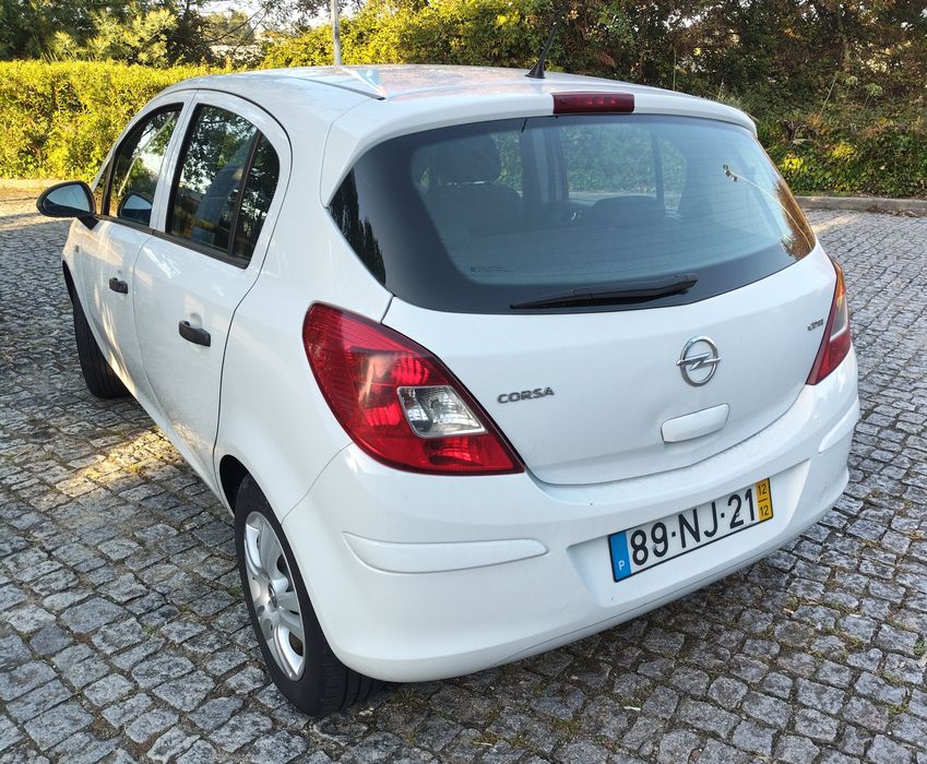 Opel Corsa  CDTI 1.3 foto 4