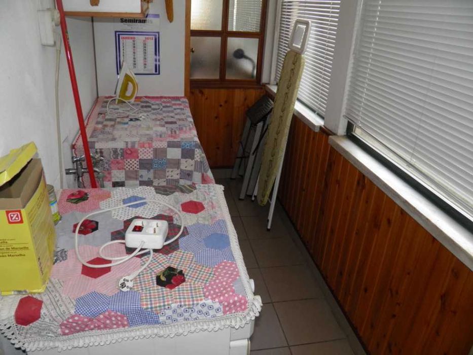 Apartmento T2 - Lisboa - com espaço exterior