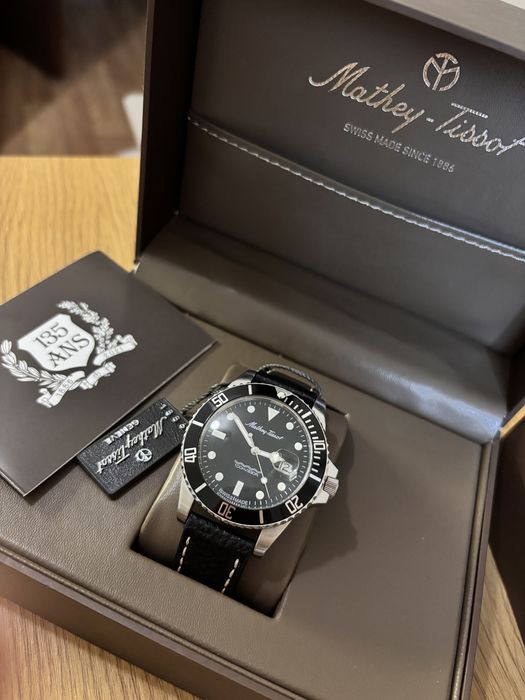 Швейцарський чоловічий годинник Mathey Tissot 1886