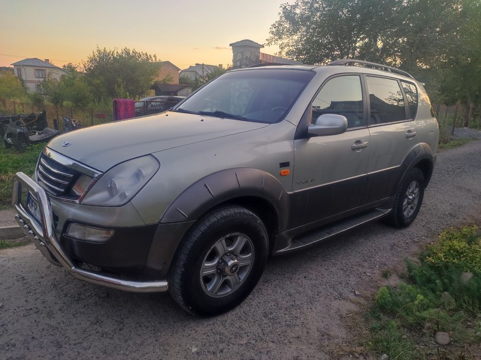 Кузов рама елементи кузова частина четверть четвертина rexton w 1 2 3