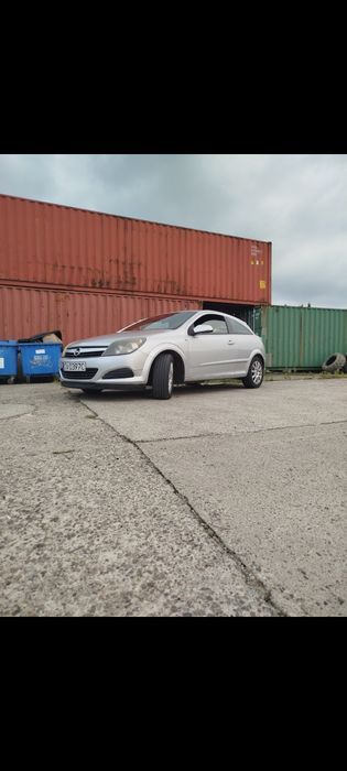 Opel Astra H GTC