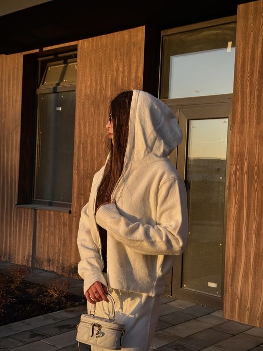 Теплий вʼязаний костюм на блискавці в кольорах Розмір S/M