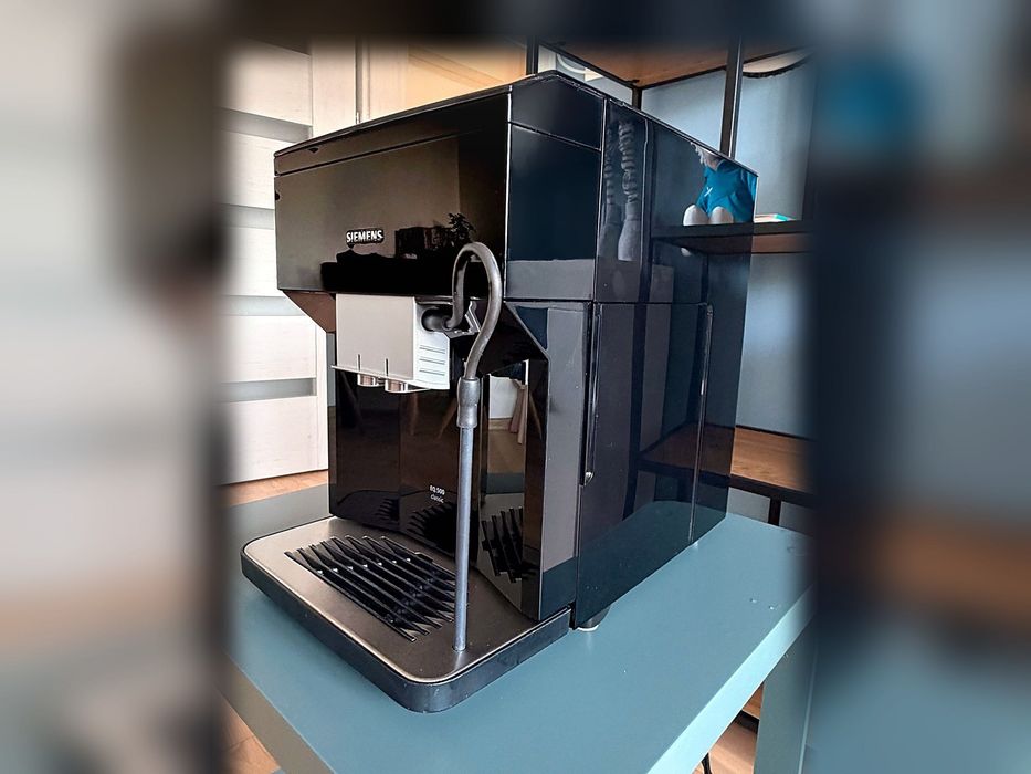 Ekspres Siemens EQ.500 classic TP511R09 + 2 filtry Brita Intenza + tabletki czyszczące