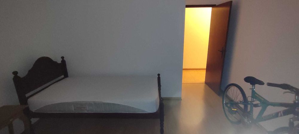 Arrenda-se apartamento T1 – Odivelas - Arroja (Jardim do Sol)