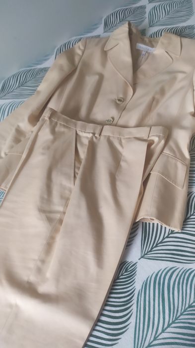 Garnitut jedwabny damski