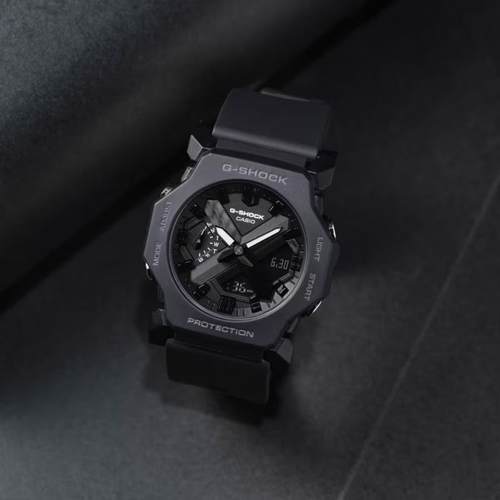 Часы Casio GA-2300-1A ! Оригинал! Фирменная гарантия 2 года!