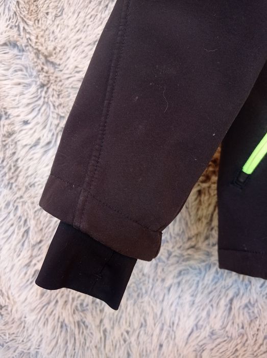 Kurtka softshell H&M rozm. 122, 6-7 lat