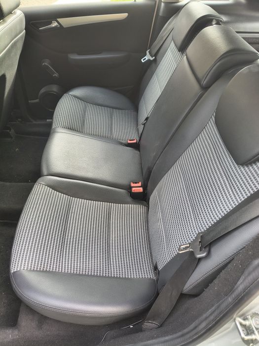 Mercedes Benz B170
