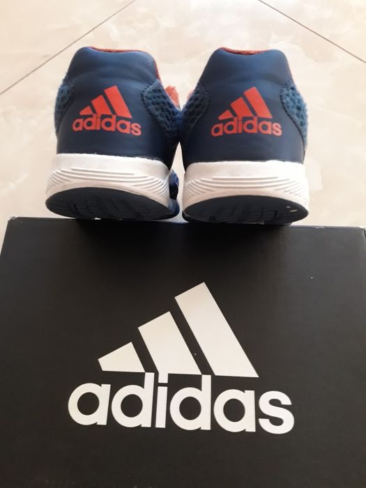 Кросівки Adidas р.31 оригінал