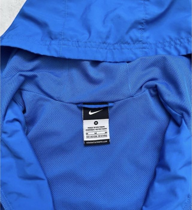 вітрівка Nike original на вік 10-12 років