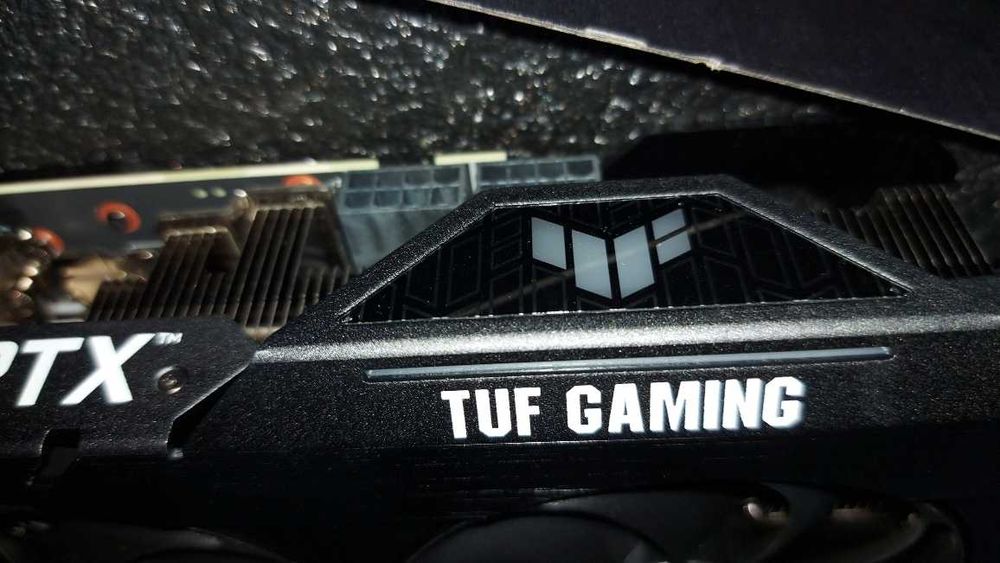 Placa Gráfica Asus TUF RTX 3080 para venda em estado perfeito