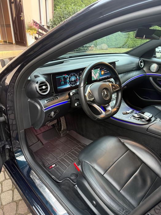 Mercedes E220 W213