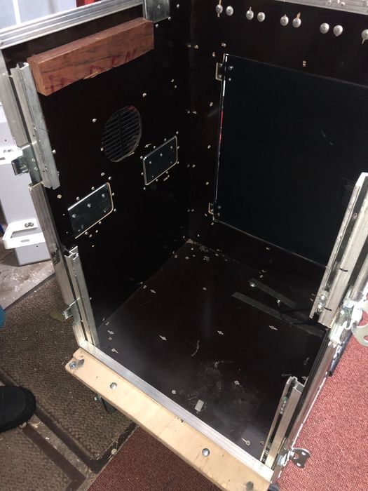 Case/flighcase na mikser,wzmacniacze itp.