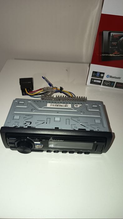 Radio Pioneer  MVH-230BT