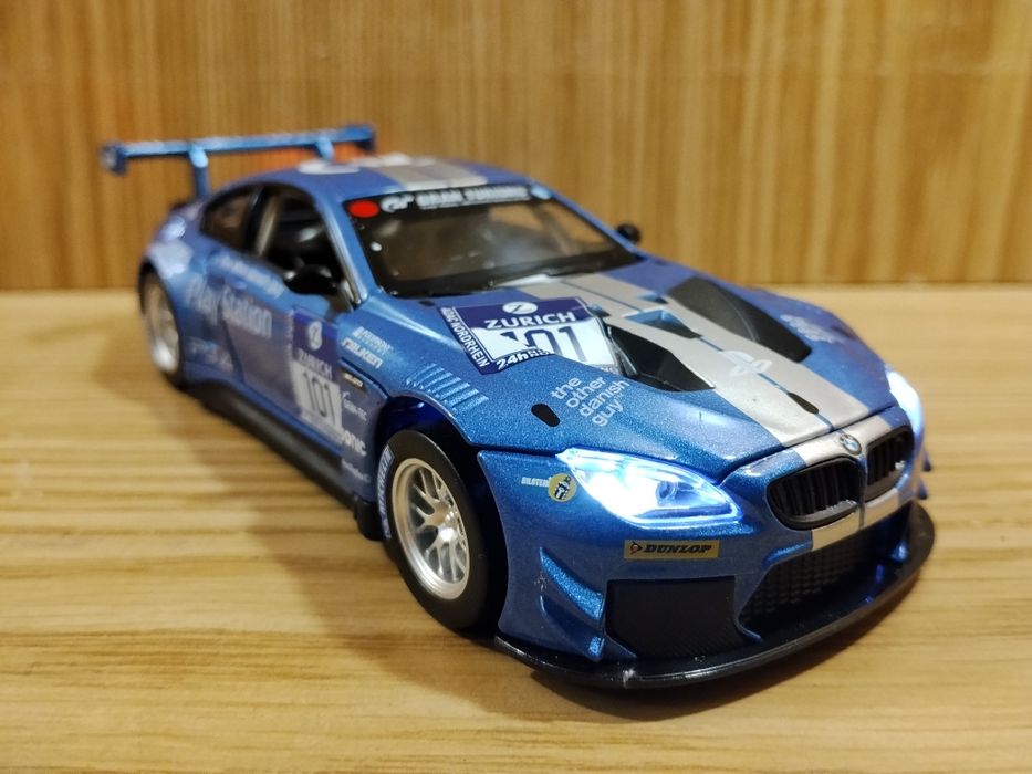 Модель BMW m6 GT3 1:32 Автопром металл свет звук инерция машинки бэха