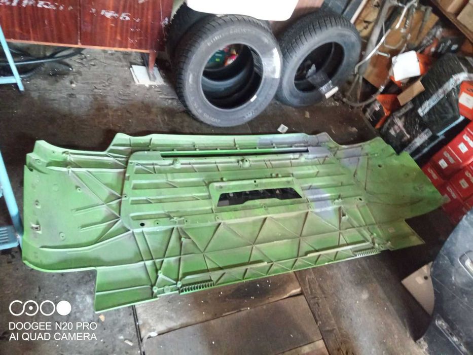 81611106043 Man tgs euro 4 5 капот решітка