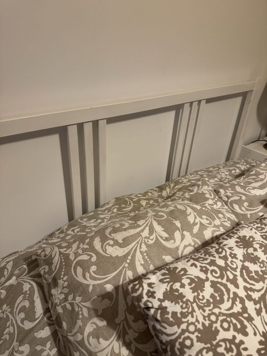 Conjunto Cama + Mesinhas de Cabeceira