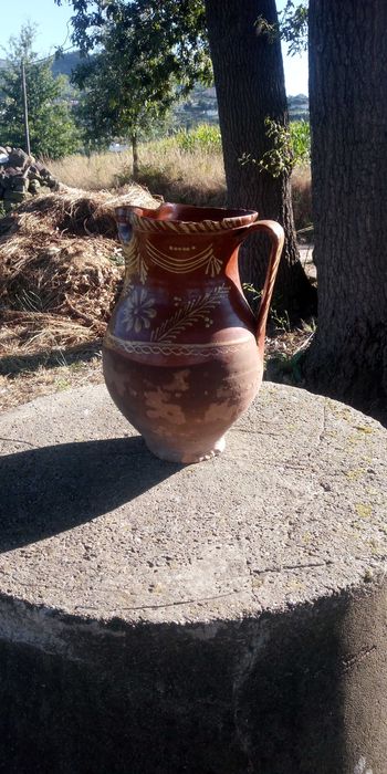 Vendo enfusa em barro.