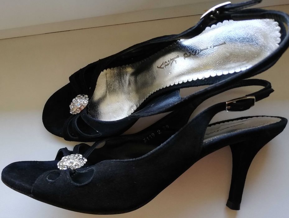 eleganckie skórzane zamszowe szpilki 39 wieczorowe mieniące studniówka