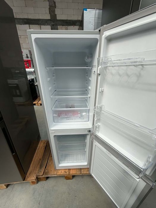 Lodówka Candy CCG1L314ES 157 l 144 cm Srebrna