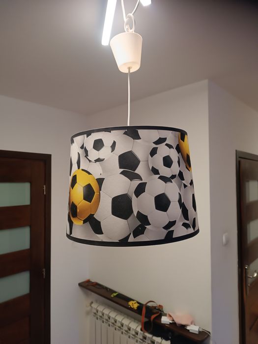 Lampa wisząca dla chłopca