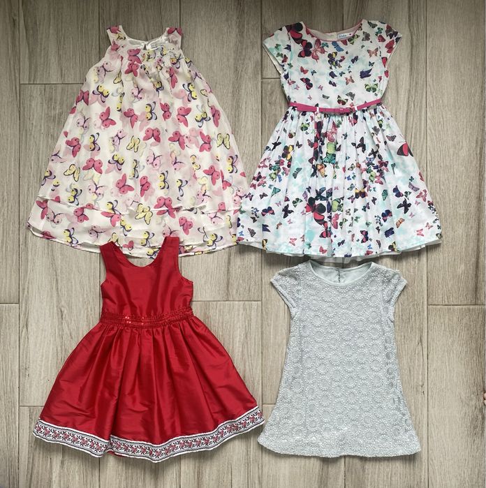 красивое нарядное летнее платье на девочку 6-7 лет\ 116-122см