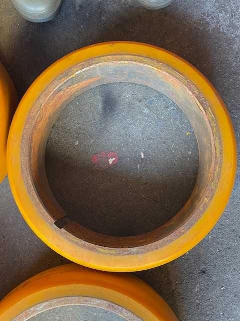 4 Rodas / Bandagem em borracha para stacker