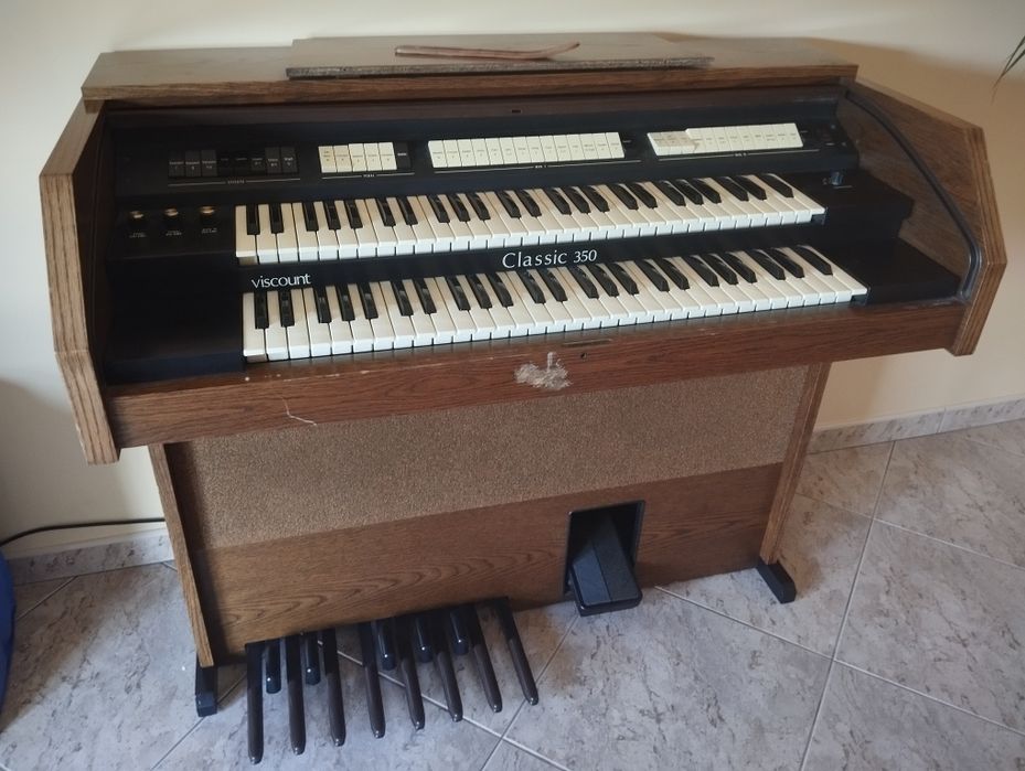 Vendo Piano viscount clássico 350