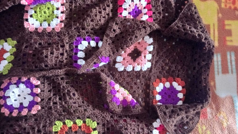 casaco de malha quadrados