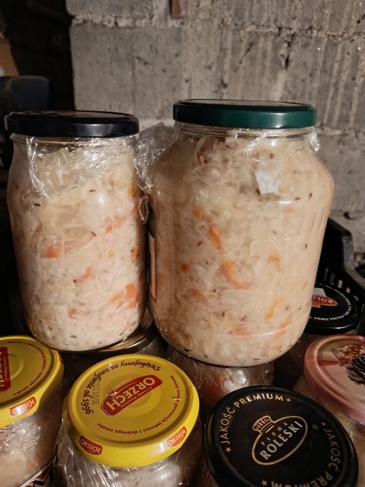 Kapusta kiszona  papryka marynowana