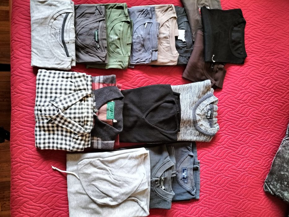 Lote de roupa para homem