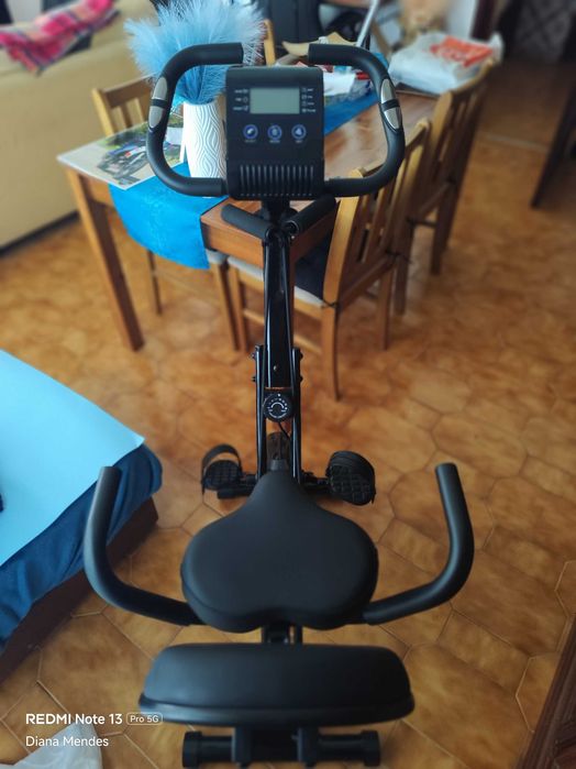 Bicicleta de ginástica