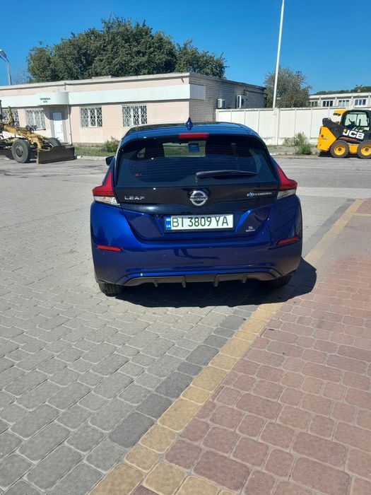 Електромобіль Ніссан Leaf 62 квт.2022р.