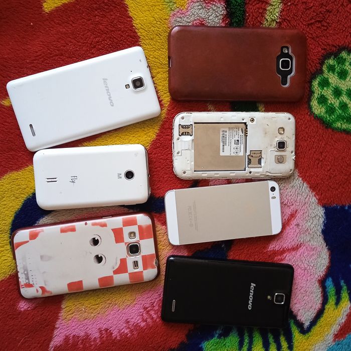 Продам одним лотом