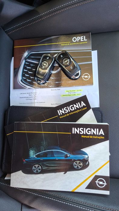 Opel Insignia Country Tourer — fotografia 12