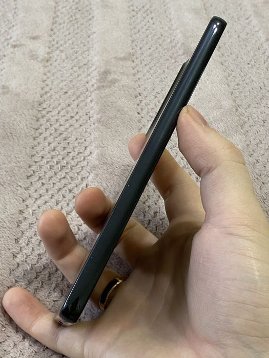 Шустрий Телефон Samsung A53 5g 6/128gb Android 15