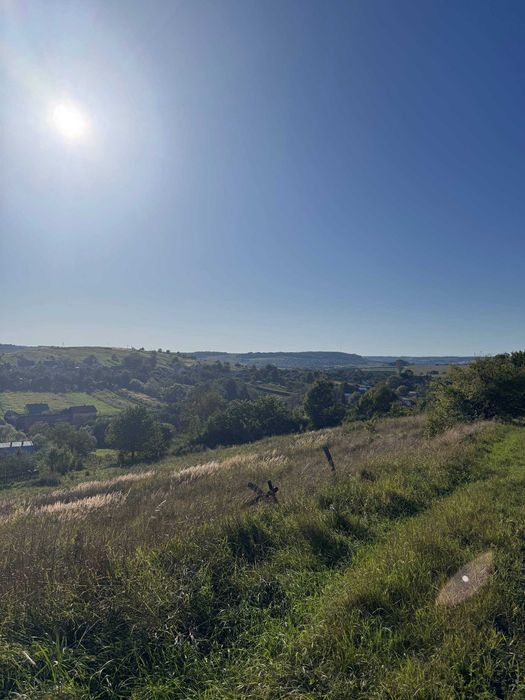 Продаж земельних ділянок у мальовничому передмісті Львова!