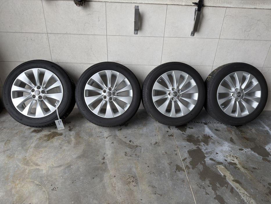 Оригінальн диски з літньою резиною R18 5/105 GM Opel Mokka Mokka X Chevrolet Tracker / Trax Chevrolet Cruze