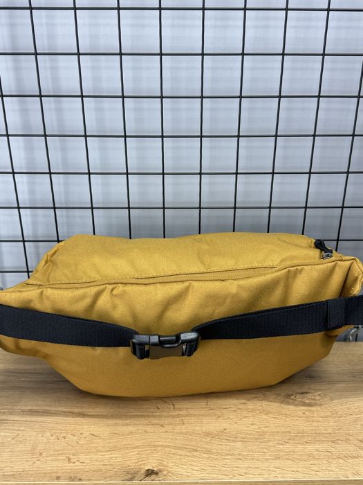 Бананка велика Nike Tech Hip Pack 10L Brown