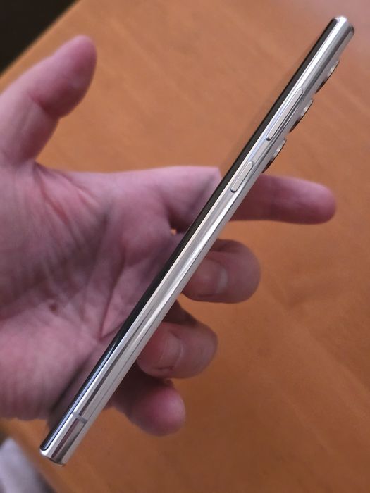 Samsung S22 ultra 8/128 DS Європа