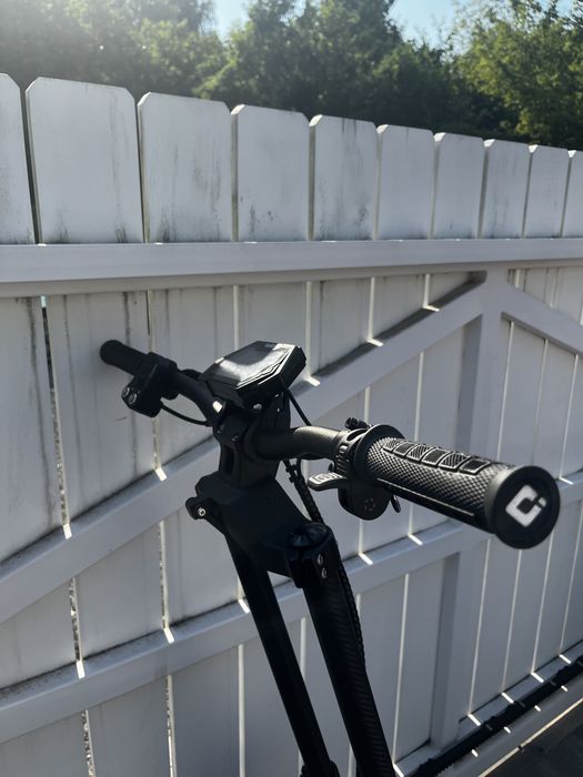 Kukirin g4 max .