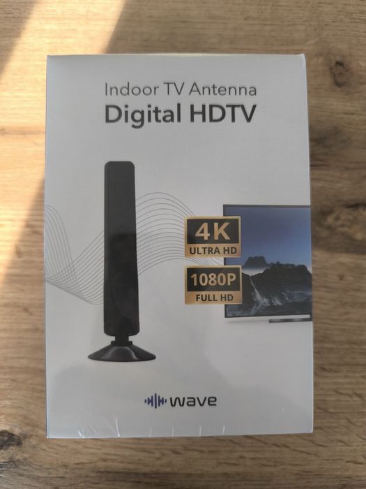 Wewnętrzna antena telewizyjna WAVE - zafoliowana