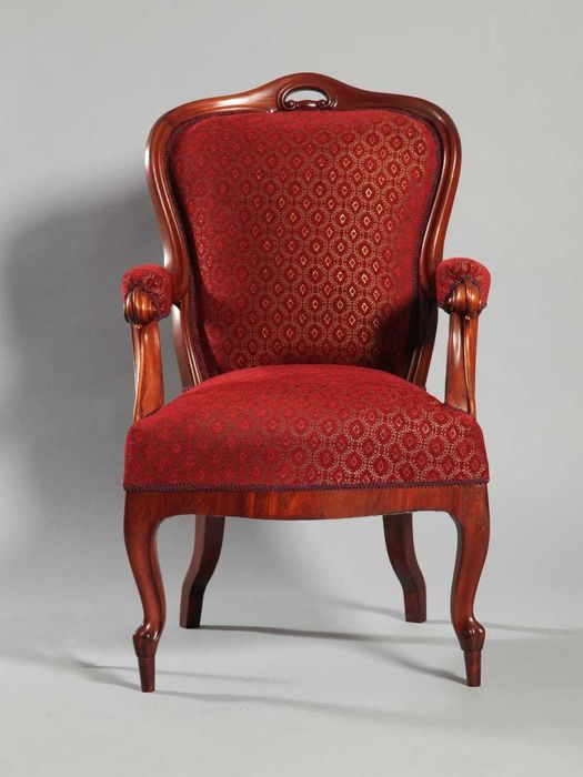 Реставрація меблів