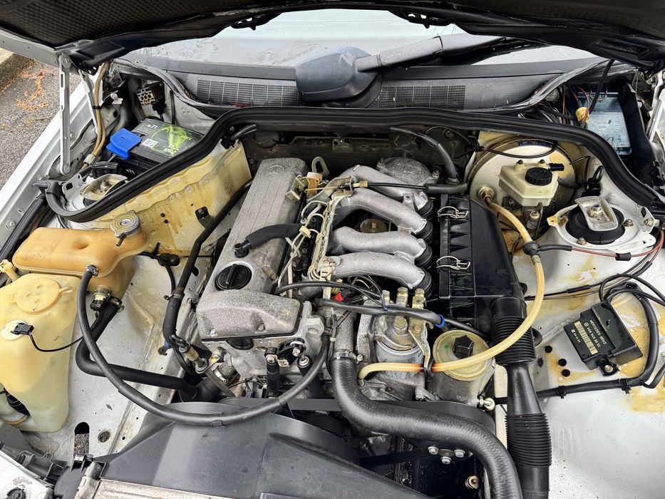 Mercedes 190D muito bom estado